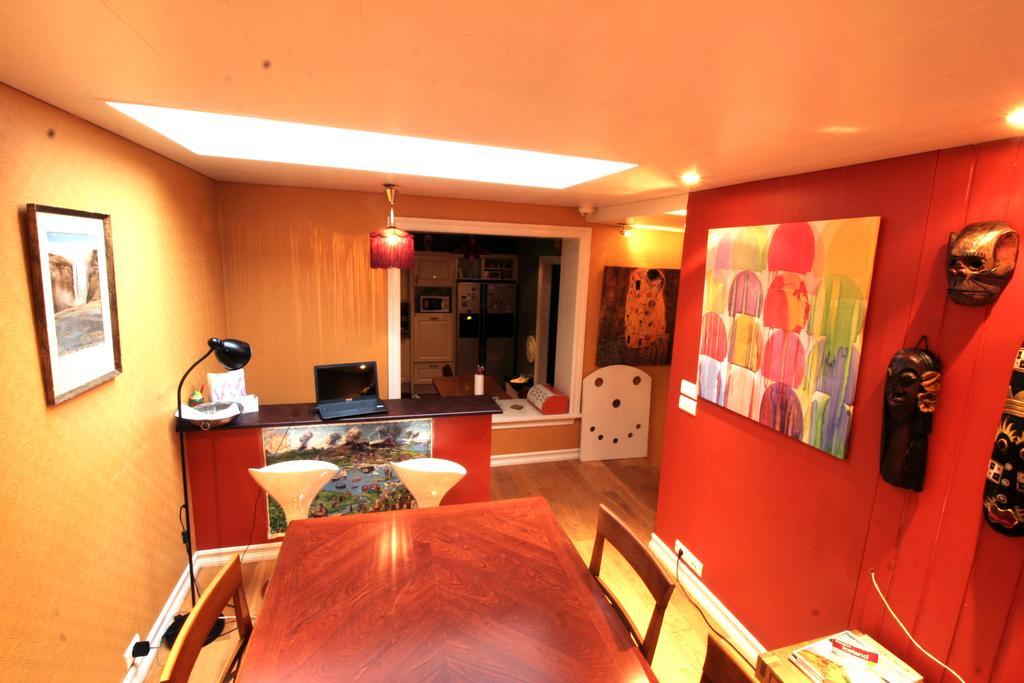 Our House Guesthouse Reykjavík Zewnętrze zdjęcie