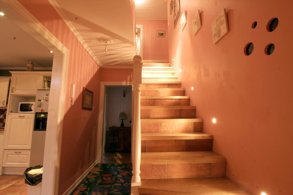 Our House Guesthouse Reykjavík Zewnętrze zdjęcie