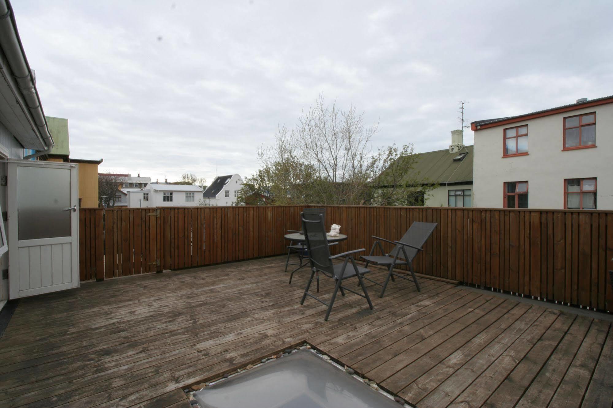 Our House Guesthouse Reykjavík Zewnętrze zdjęcie
